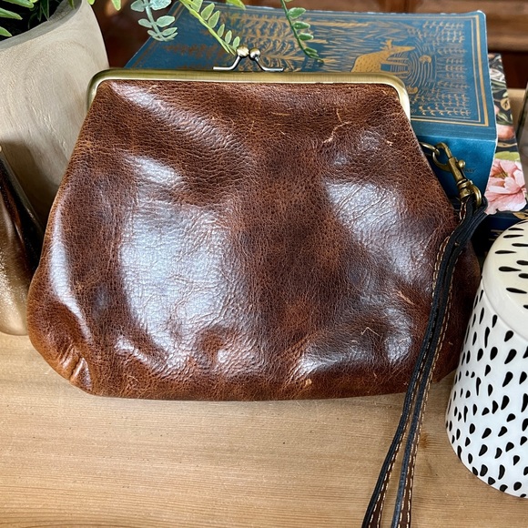 Patricia Nash Distressed Rustic Cognac Kiss Lock Clutch Wristlet Purse - Picture 8 of 15